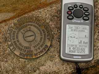 GPSr and the station mark.