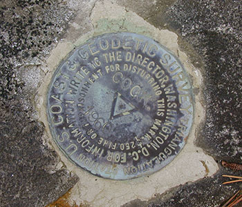 GPSr and the station mark.