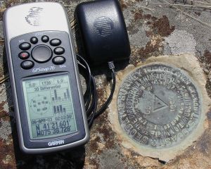 GPSr and the station mark.