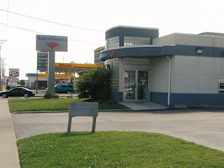 This Truckers and Savings bank is now a branch of Bank of America.