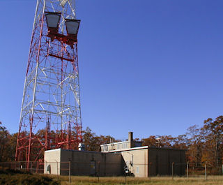 Lower section of station landmark and facilities.