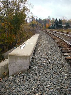 Looking southeast along the east headwall