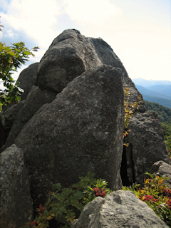 Looking from HW3268 RM 1 toward the precariously high outcrop that holds HW3268 and R 17