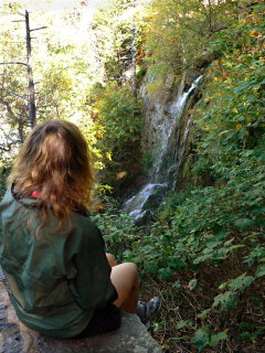 Looking at Lewis Falls from a small alcove.