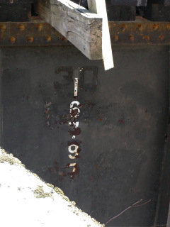 The old numbers, which can be seen behind the white painted numbers, indicate that this was Bridge 30.