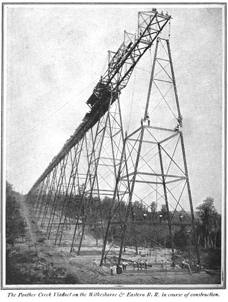 An image of the Panther Creek Viaduct under construction (source: <i>Frank Leslie's Popular Monthly</i>, Vol. 52, 1901)