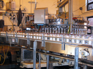 A can conveyor