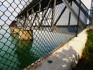 Looking NW toward the old Bahia Honda bridge.