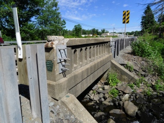 Looking N along Route 435.