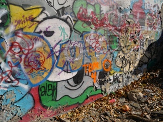 Eyelevel view of the disk on the bridge abutment.