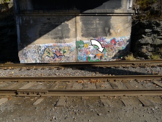 Looking NE toward the mark from beneath the bridge.