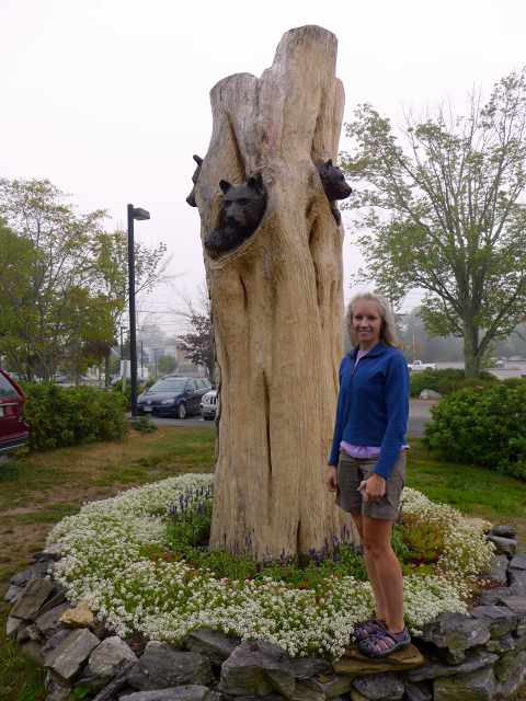 Goldilocks and the “Tree” Bears (L.L. Bean, Freeport, ME)