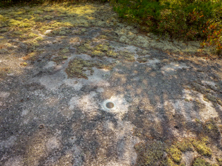 Eyelevel view of the disk on the ledge