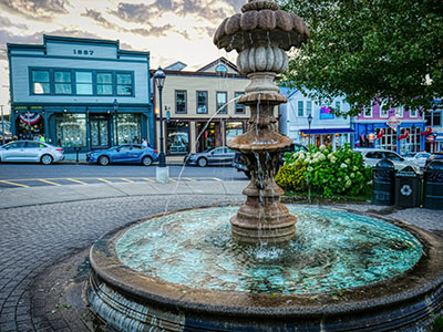 Agamont Park fountain