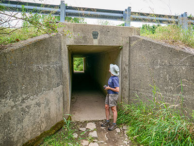 PDH plaque indicates that this was an old culvert or cattle crossing