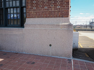 Eyelevel view of the disk on the foundation