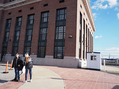 Looking toward the NW face of the W corner of the railroad station