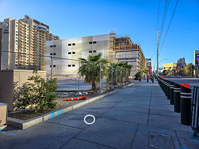 Looking S along Las Vegas Boulevard toward the construction site entrance and 39X and 38Y