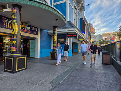 Looking SW along Las Vegas Boulevard