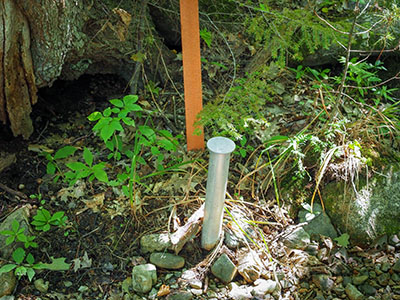 Eyelevel view of the disk on the granite post