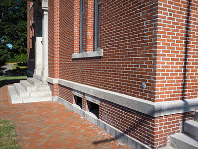 Eyelevel view of the disk near the southeast corner of the building
